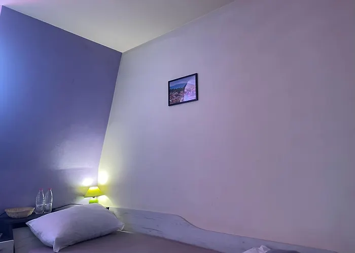 Cloud 9 Гостевой дом *