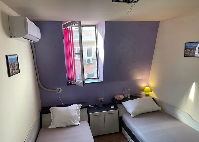 Cloud 9 Гостевой дом *